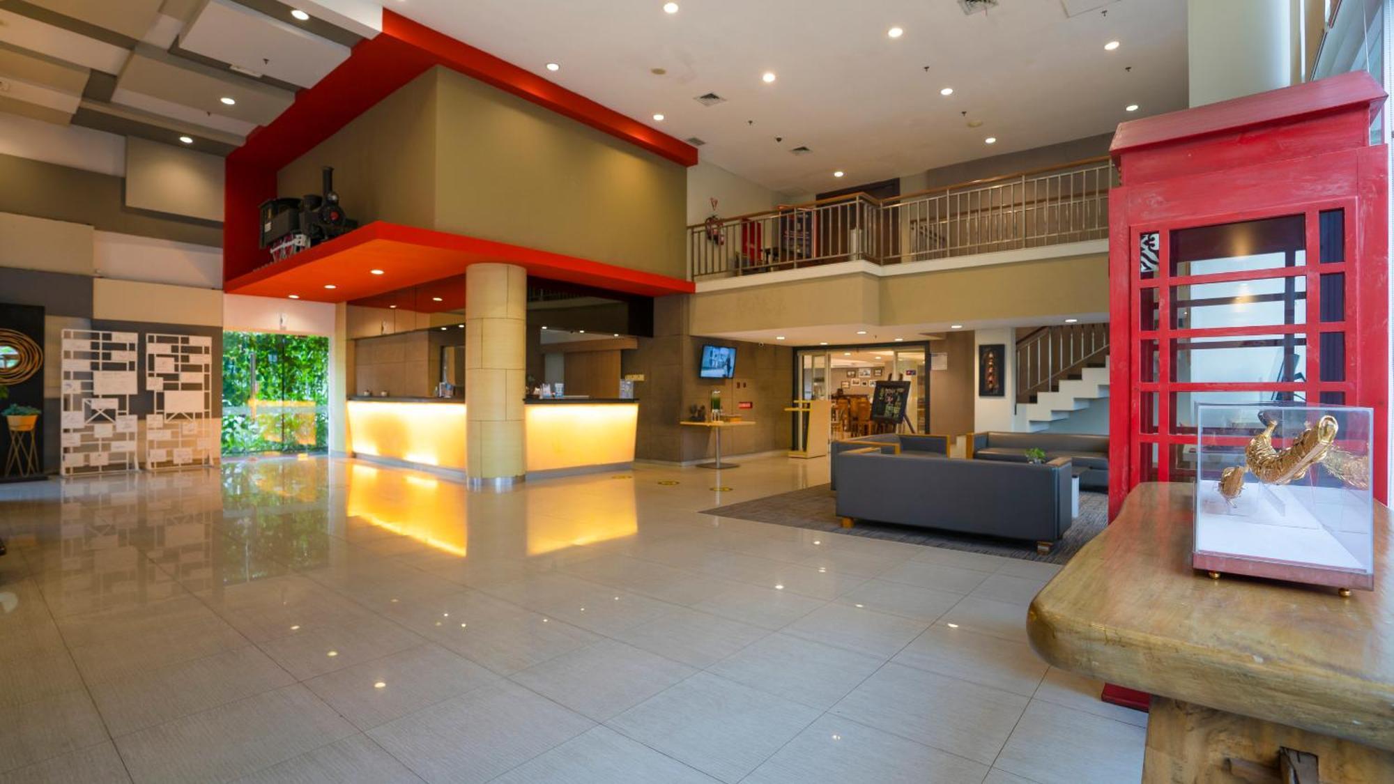 Metland Hotel Cirebon Exteriér fotografie