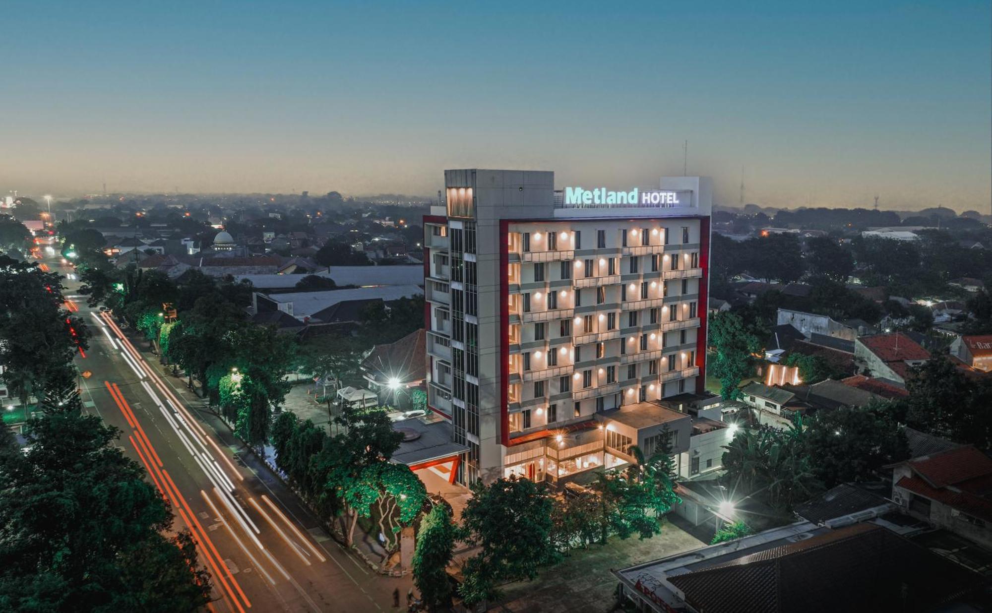 Metland Hotel Cirebon Exteriér fotografie
