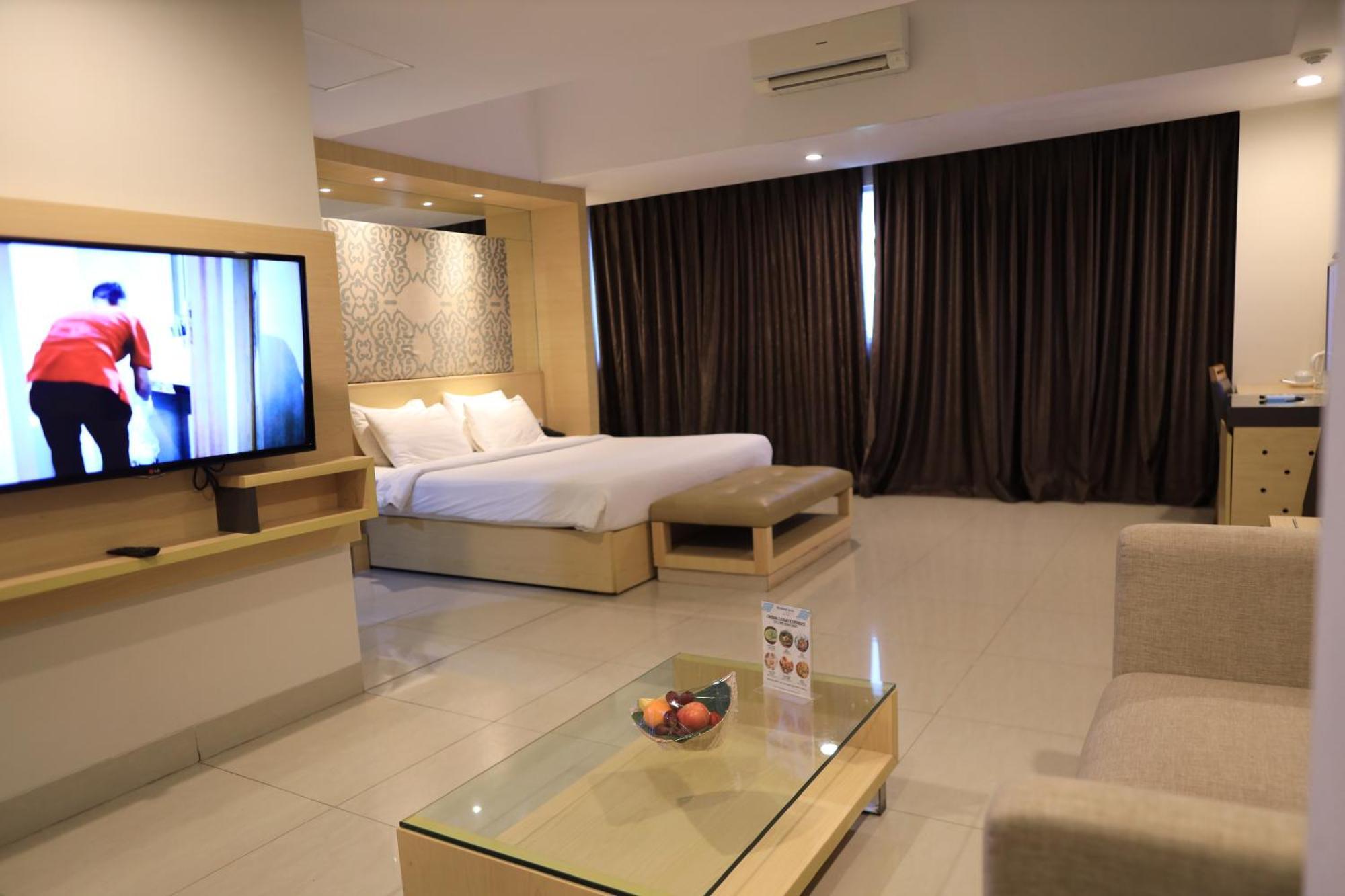 Metland Hotel Cirebon Exteriér fotografie